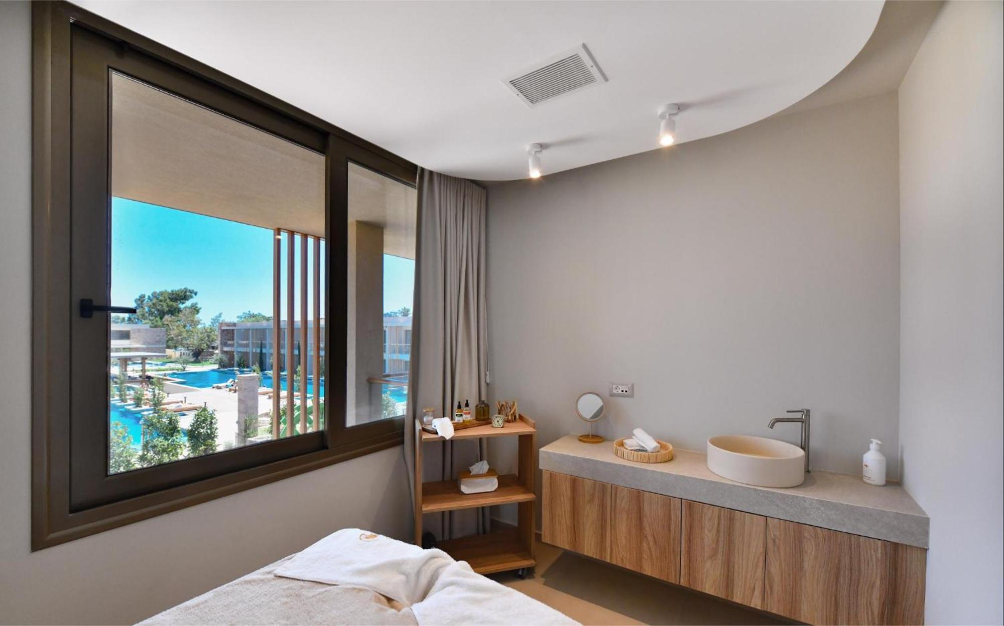 Royal Pearl Island Chios Hotel And Spa Esterno foto